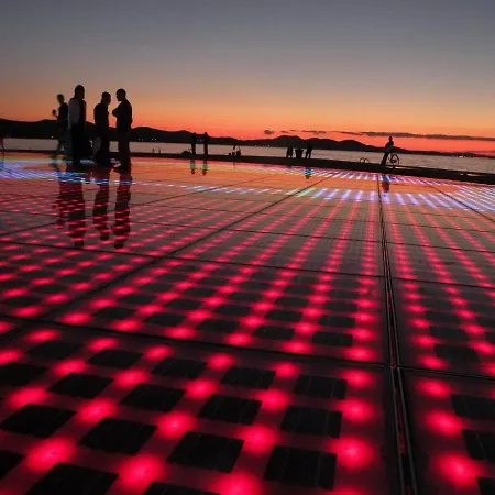 Luce Mala One Bedroom * ザダル